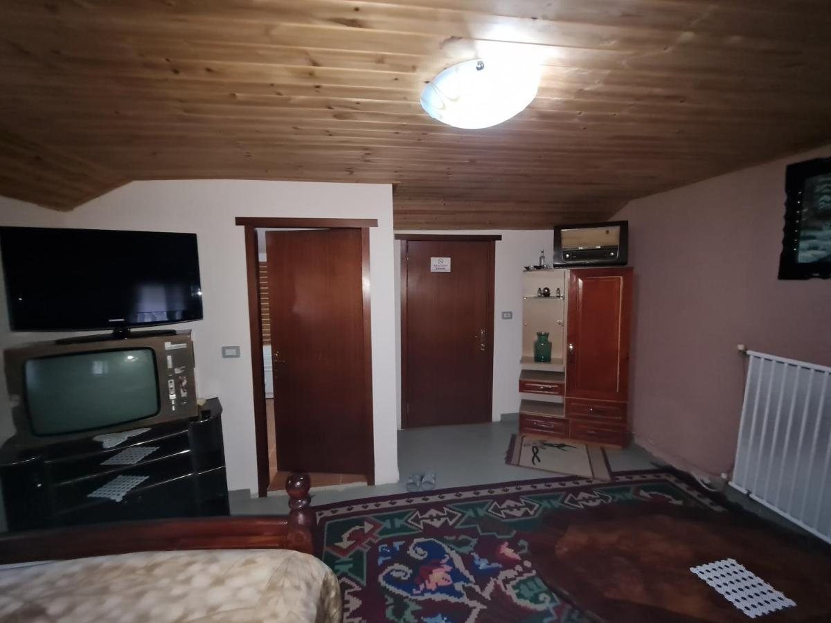Sofra Kolonjare Agroturizem Hotel Erseke Exterior photo